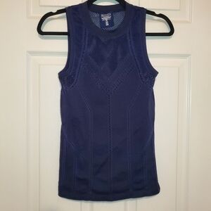 ATHLETA Top XS Blue Oxygen Two Toned Sleeveless Shirt Perforated Tank Women